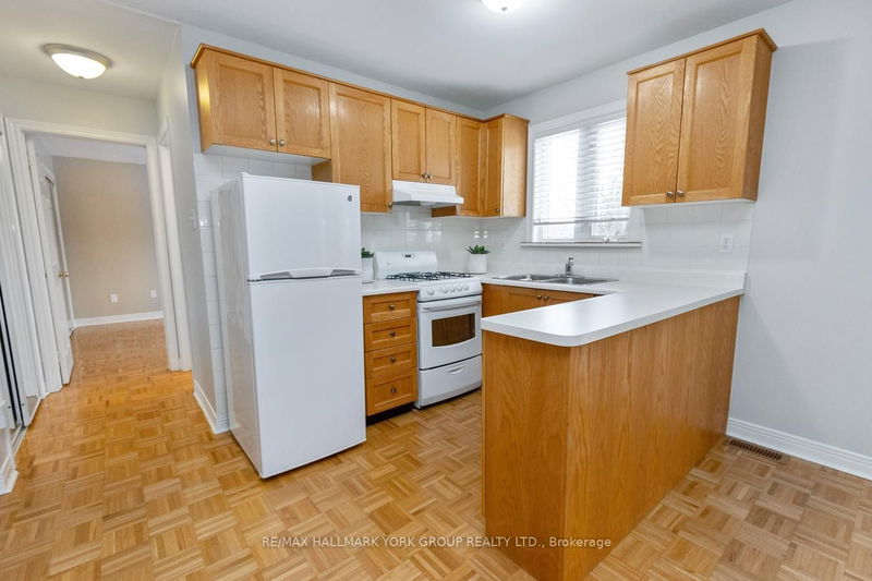 home for lease on MainFLR-63 Lockerbie Avenue