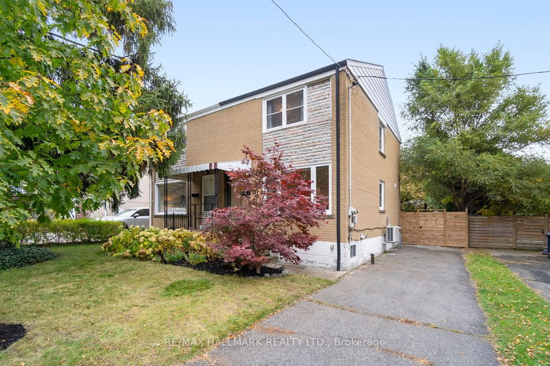 59 Skylark Rd, Toronto, Ontario (MLS W9513321)