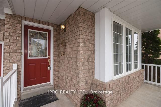 home for lease on 5458 Longford Drive