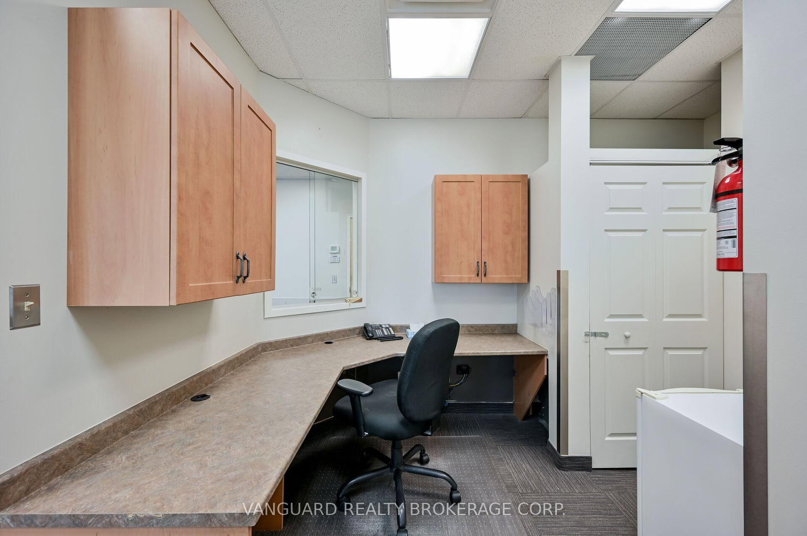 400 Bronte Street, Unit 209 - Photo 20