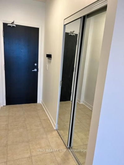 Unit 610 — 388 Prince Of Wales Dr, Mississauga - City Centre image-0-3