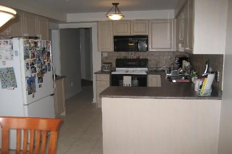 32 Pavin Cres, Caledon, L7E1W9 | Image 3