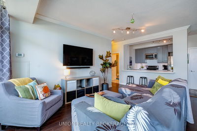 Unit 802 — 2067 Lake shore Blvd, Toronto - Mimico image-0-4