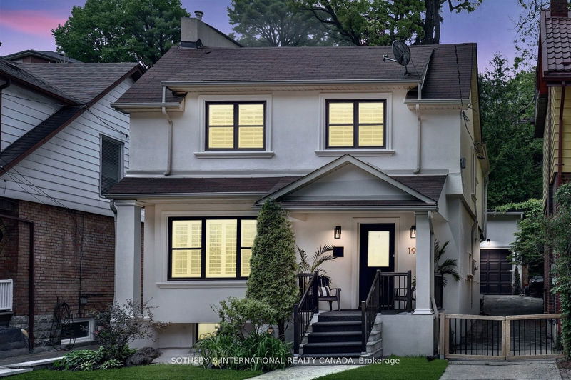 home for sale on 194 Clendenan Avenue