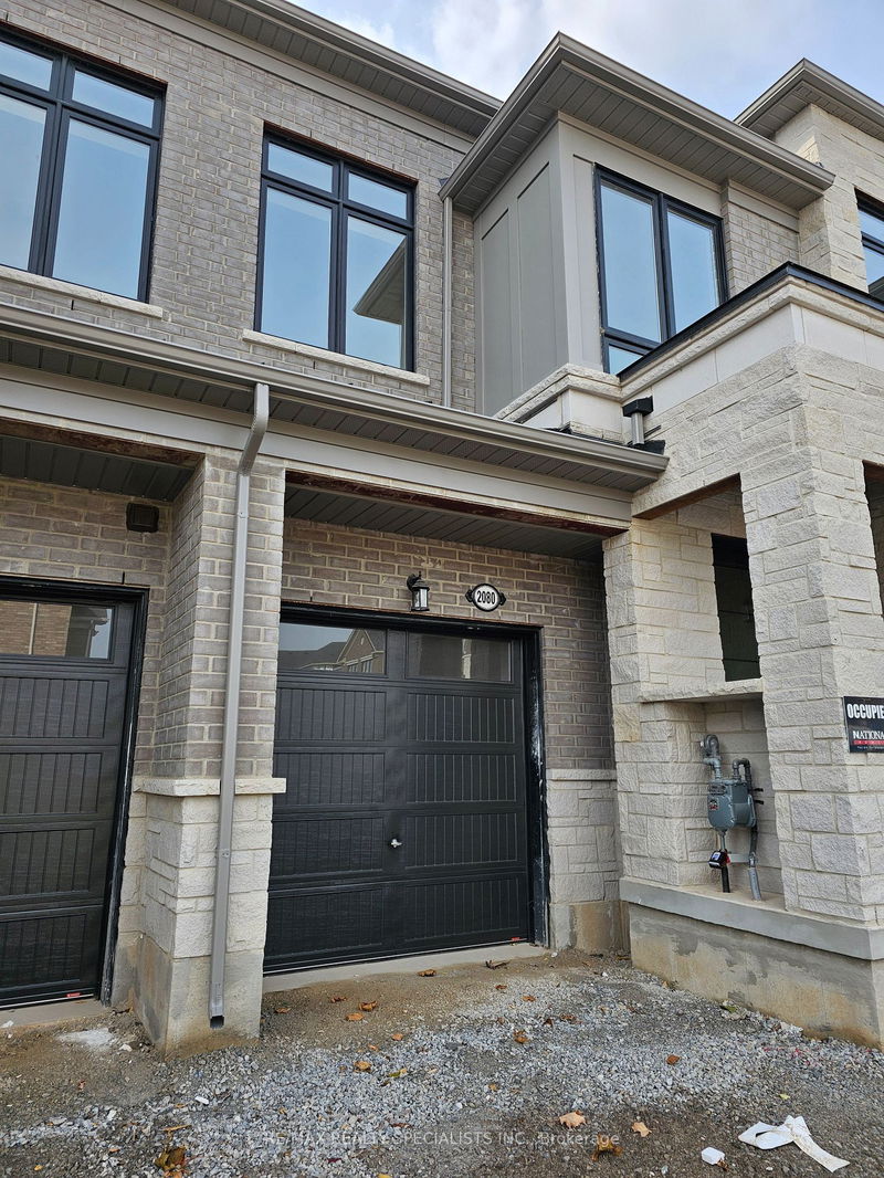 home for lease on 2080 Coppenwood   Common