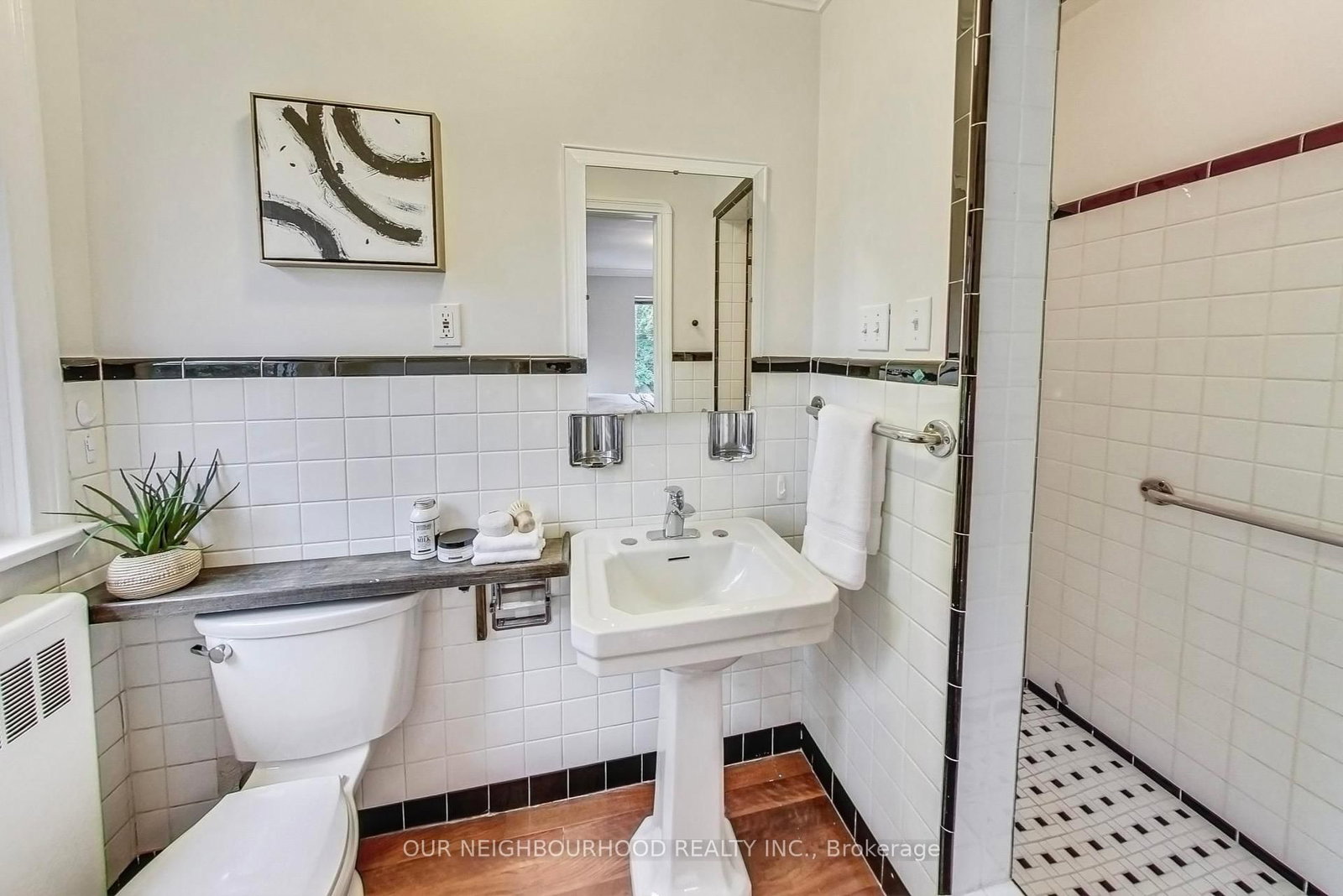 Listing Image 20