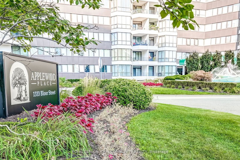 1333 Bloor St #2307, Mississauga, Ontario (MLS W9768867)