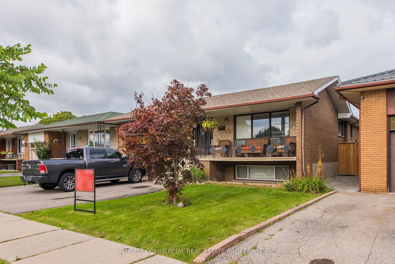 home for sale on 500 Rathburn Road