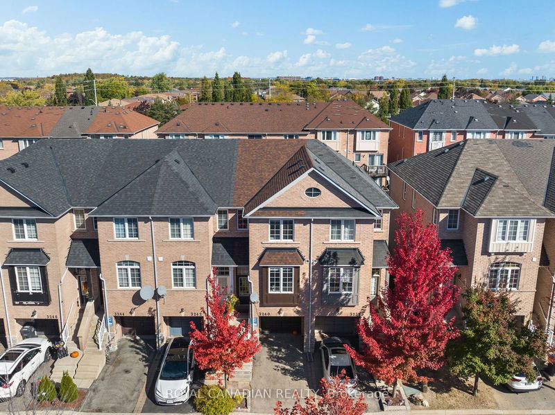 home for sale on 3240 Redpath Circle