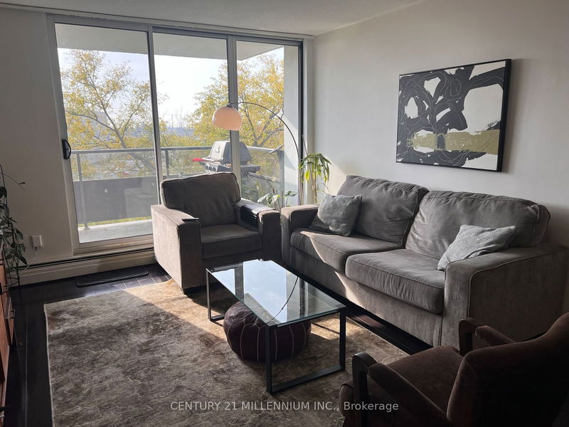 home for lease on 603-11 Neilson Drive