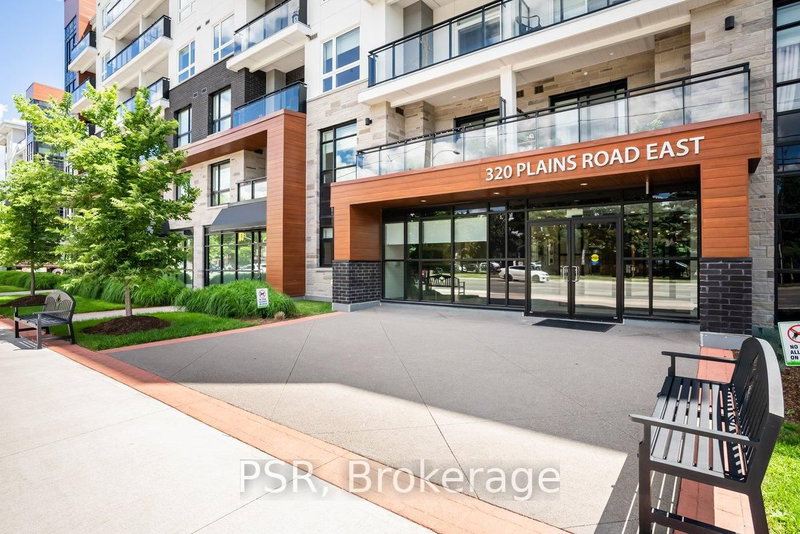 211 - 320 Plains Rd E, Burlington, L7T 0C1 | Image 3