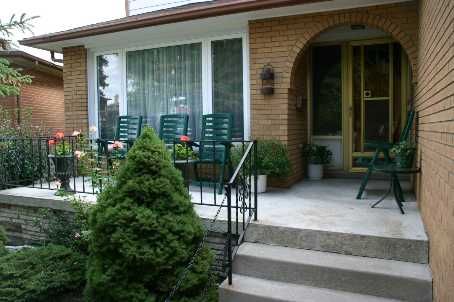 3 Delbasso Crt, Toronto, M9R1W6 | Image 2