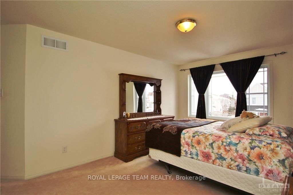 Property sold at 157 WHITEWATER Street, Barrhaven, Ontario, K2G 7B3 - Strandherd - MLS: X10109341
