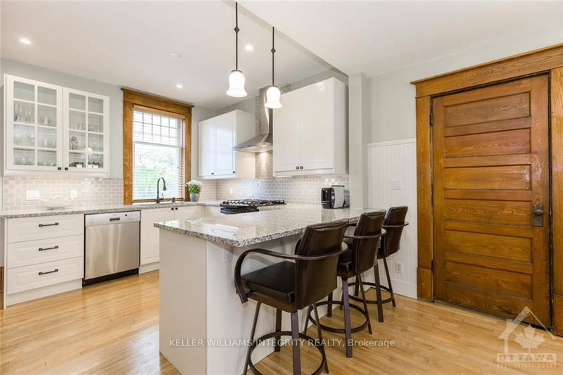 30 EMILY St, Carleton Place, K7C 1S2 | Image 3