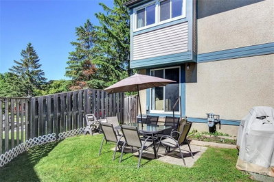 Townhouse sold at 29-3250 UPLANDS Drive, Ottawa, Ontario, K1V 0C7 - Hunt Club - MLS: X10205137