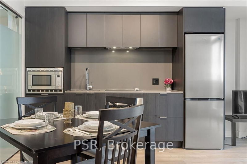 home for lease on 1219-1 Jarvis Street