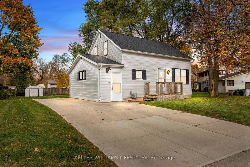 home for sale on 28 PALACE Street
