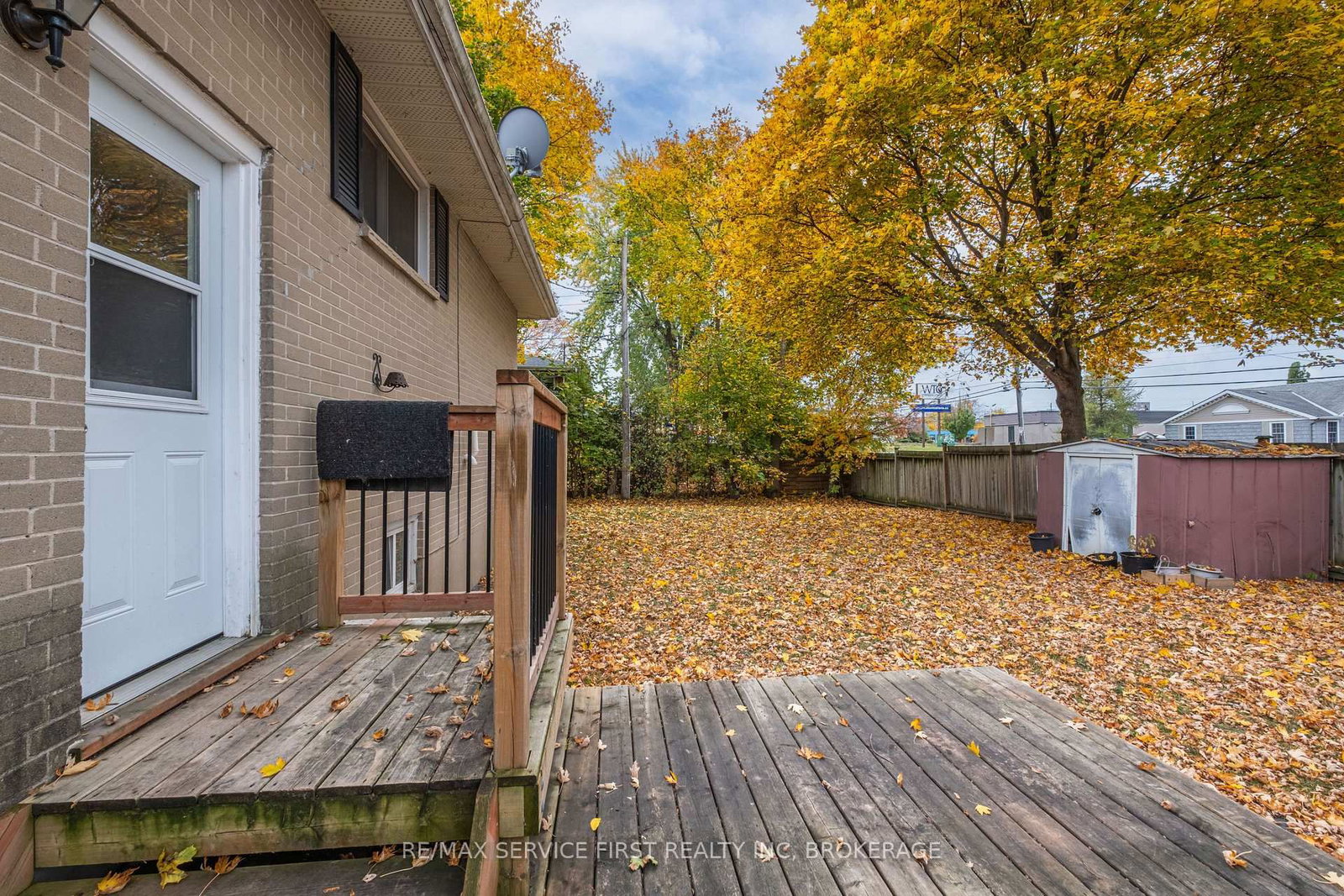 Listing Image 7