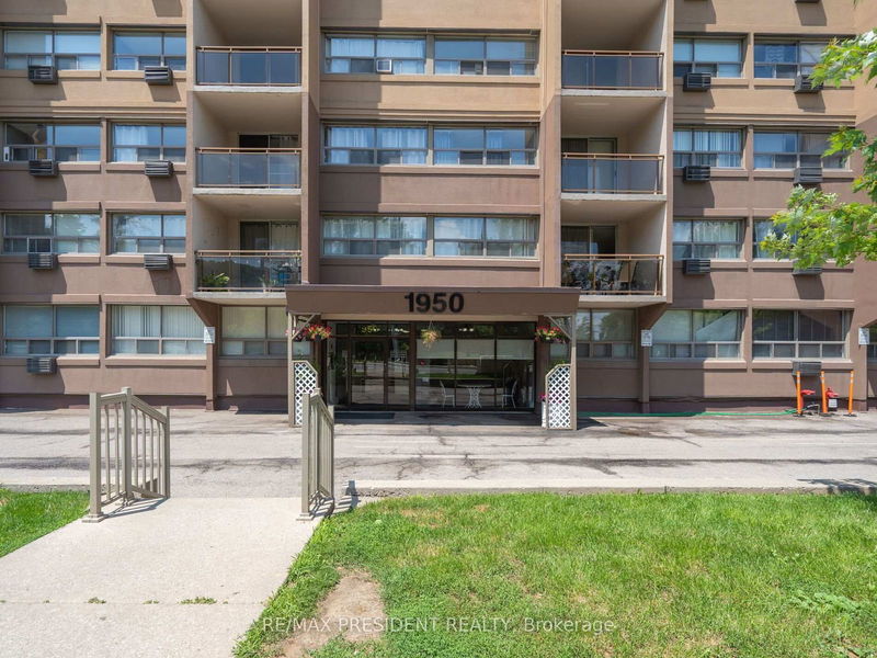 home for sale on 701-1950 Main Street West