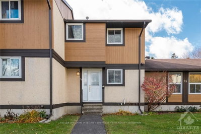Townhouse sold at 70-3344 UPLANDS Drive, Ottawa, Ontario, K1V 9R9 - Hunt Club - MLS: X10267910