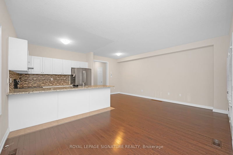 home for lease on 18-54 Nisbet Boulevard