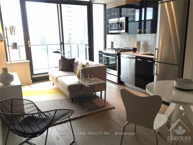 1409 - 224 LYON St N, Ottawa, K1R 0C1 | Image 2