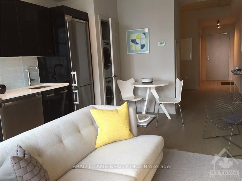 1409 - 224 LYON St N, Ottawa, K1R 0C1 | Image 3