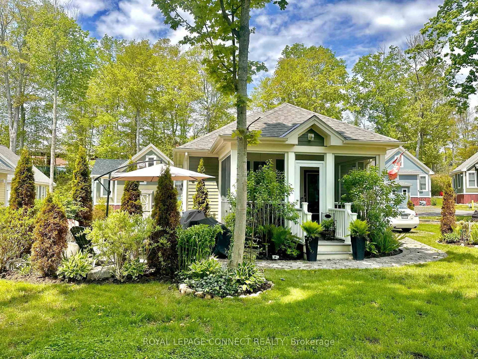 Building at 7 Hollow Lane, Prince Edward County, Athol