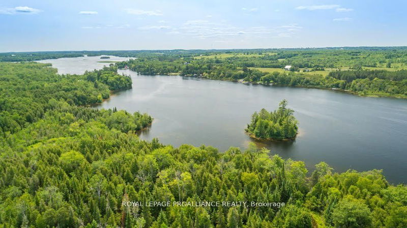 home for sale on Pt Lt 24 & 25 Douro 4th Line