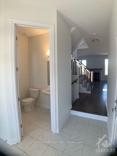 328 FINIAL Way, Ottawa, K2J 3V5 | Image 2