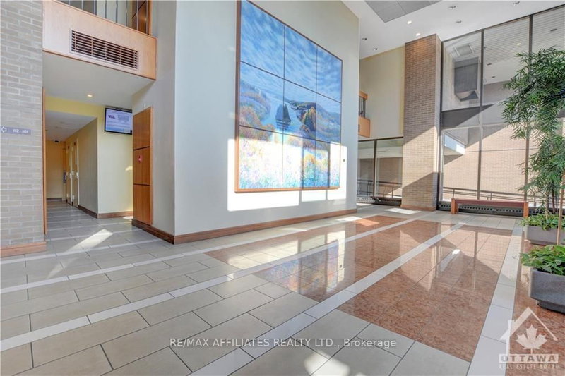 1103 - 505 ST LAURENT Blvd, Ottawa, K1K 3X5 | Image 2