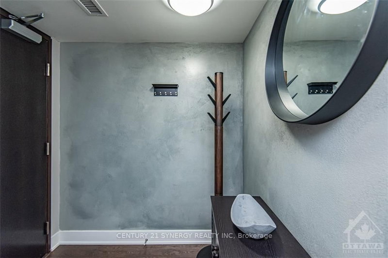 406 - 1035 BANK St, Ottawa, K1S 5K3 | Image 3