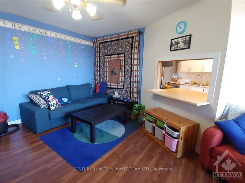 206 - 2000 JASMINE Cres, Ottawa, K1J 8K4 | Image 3