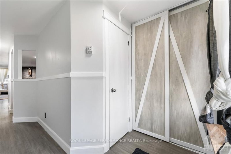 A - 6643 BILBERRY Dr, Ottawa, K1C 4N5 | Image 3