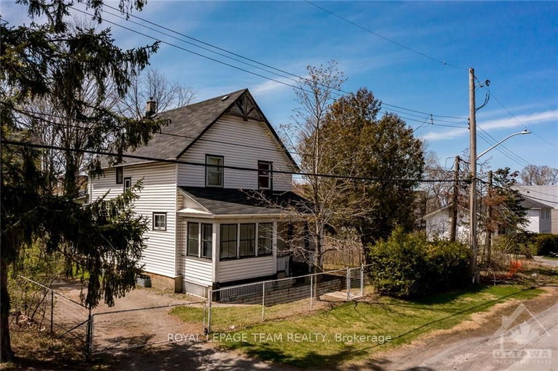 830 HIGH St, Ottawa, K2B 6C4 | Image 2