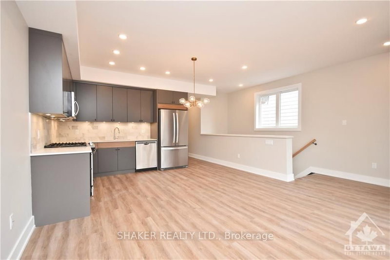 2 - 304 ELMGROVE Ave, Ottawa, K1Z 6V1 | Image 2