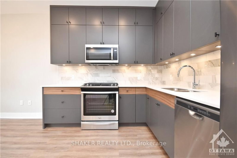 2 - 304 ELMGROVE Ave, Ottawa, K1Z 6V1 | Image 3