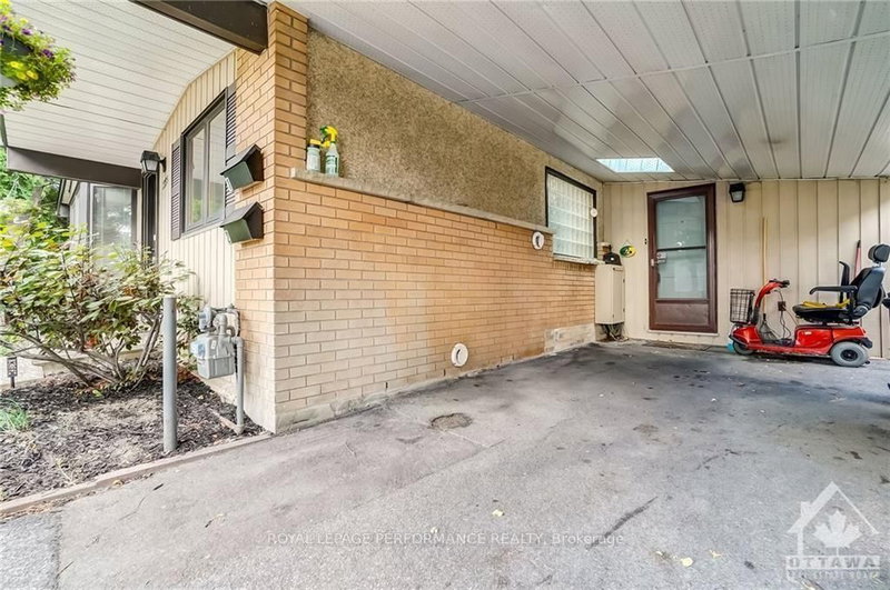 2 - 2335 HARDING Rd, Ottawa, K1G 3B7 | Image 2