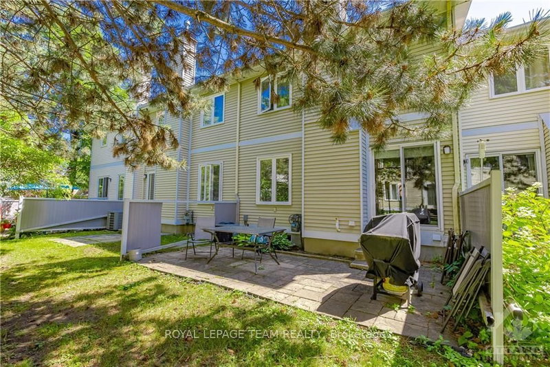 83 WRENWOOD Cres, Ottawa, K2G 5V5 | Image 3