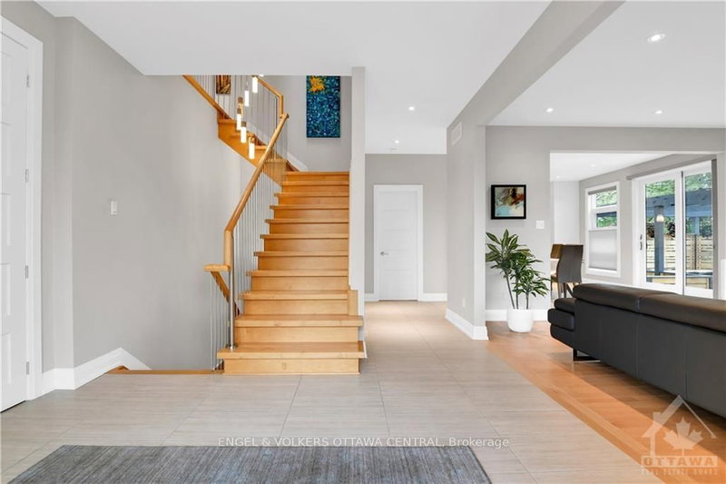 114 RITA Ave, Ottawa, K2G 2H3 | Image 3