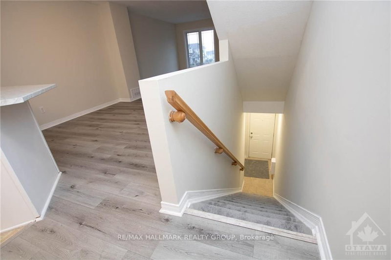 576 LAKERIDGE Dr, Ottawa, K4A 0H4 | Image 3