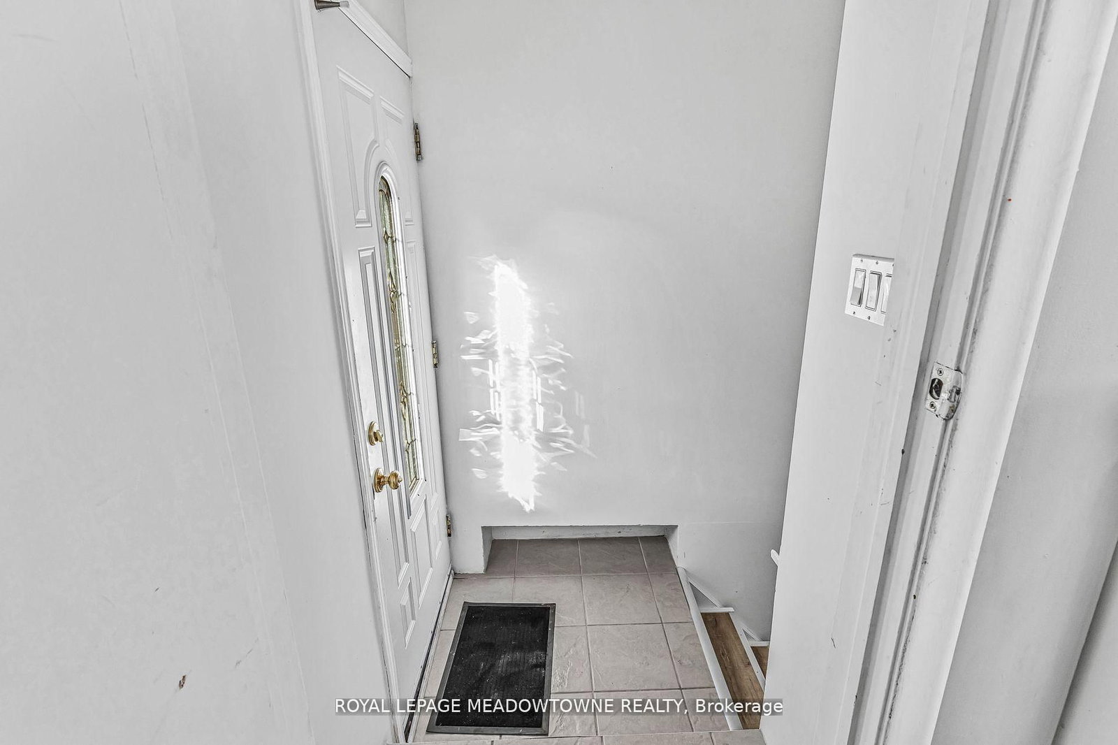 Listing Image 24