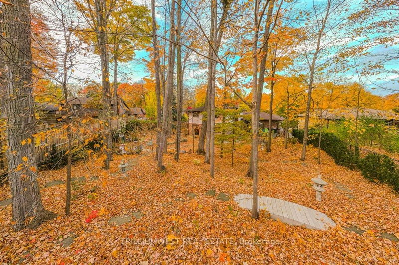 home for sale on 122 Martinglen Crescent