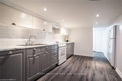 Investment sold at 43 CROOKS Street, Hamilton, Ontario, L8R 2Z7 - Strathcona - MLS: X10403326