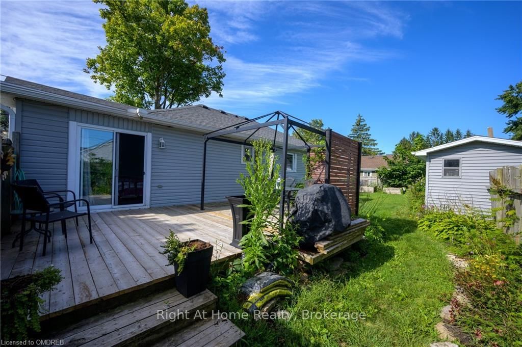 Listing Image 17