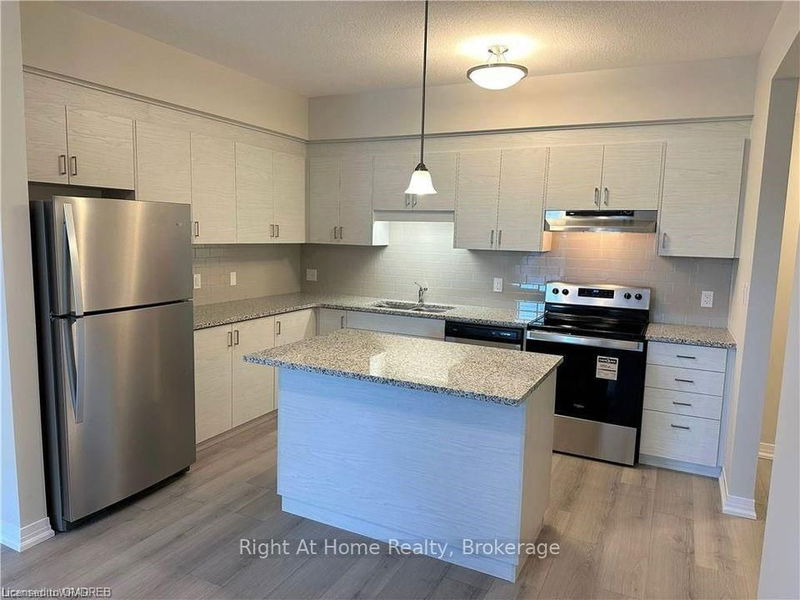 home for lease on 41-261 WOODBINE Avenue
