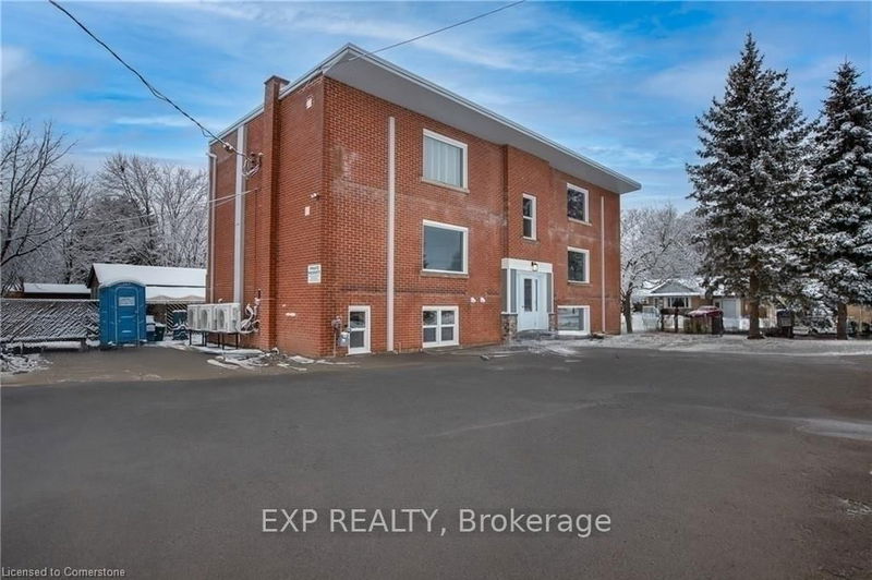 home for lease on 157 BRUCE Street