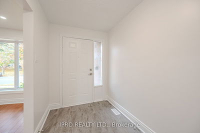 180 Westvale Dr, Waterloo -  image-0-4