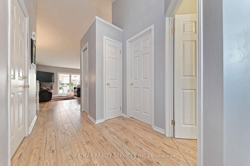 Room1