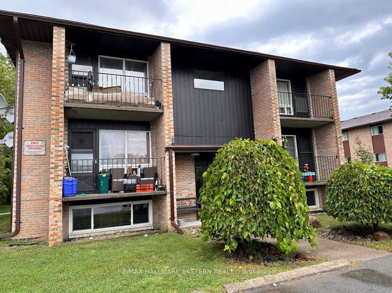 home for lease on 203-106 Lansdowne Street